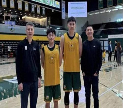 麦凯恩领跑,新秀排行榜,卡斯尔升至,开宝体育官网,KaiBao,Sports,足球直播,篮球赛事,体育高清,NBA直播