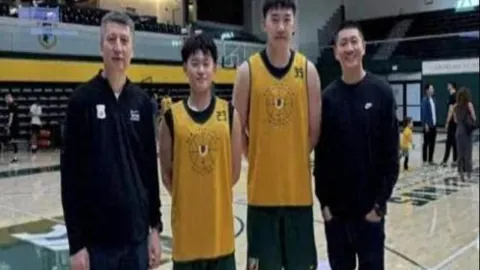 麦凯恩领跑新秀排行榜，卡斯尔升至第二，排名第五。